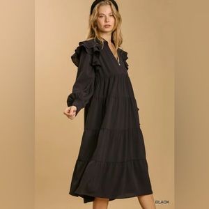 Long Sleeve V-Neck Collared Ruffle Maxi Dress
Size Large